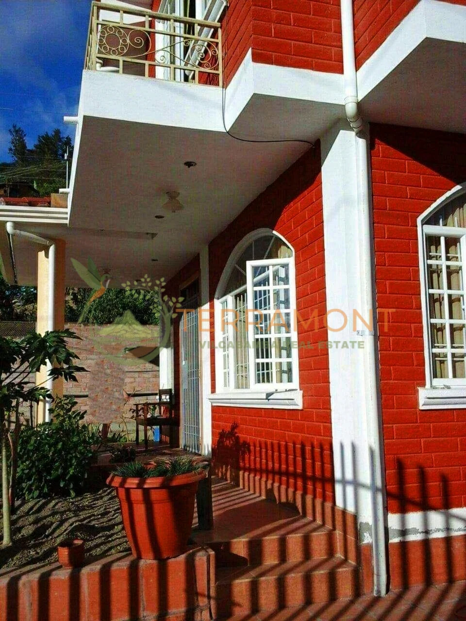 Hermosa Casa de venta en Vilcabamba. Terramont Real State Vilcabamba