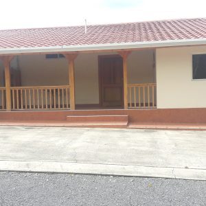 Se Vende Hermosa casa en Vilcabamba