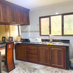 APARTAMENTO DE ARRIENDO EN VILCABAMBA. OCUPADO POR EL MOMENTO.