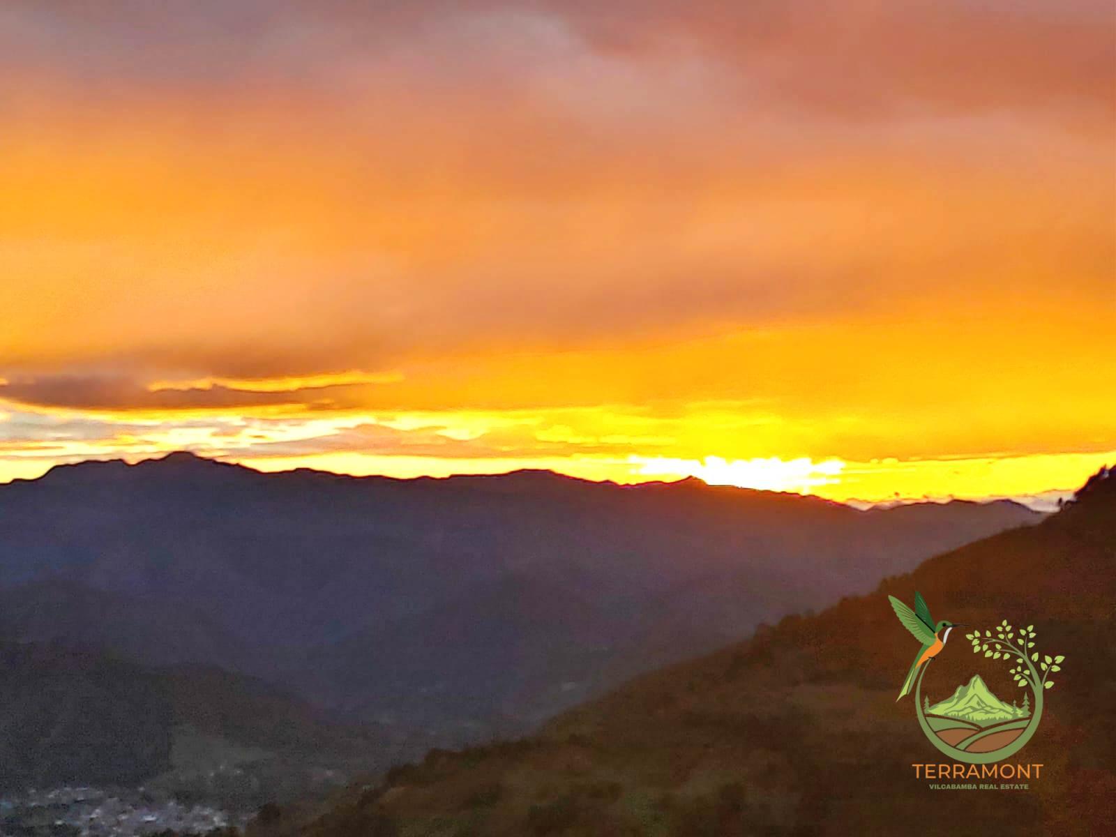 SE VENDE MAGNIFICA FINCA DE 42 HECTAREAS. (103.78 ACRES) EN VILCABAMBA.