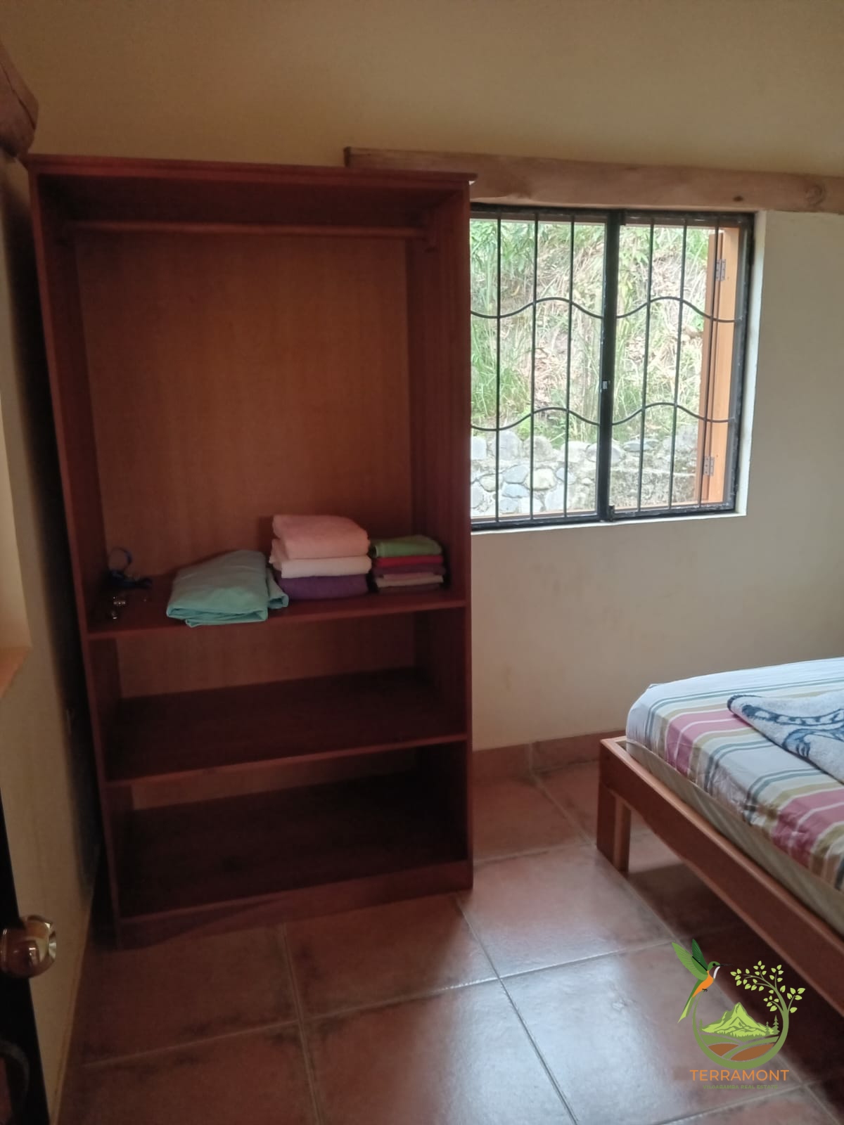 39c5dbf5-e0c0-4878-9cf7-83eb6f70bc78