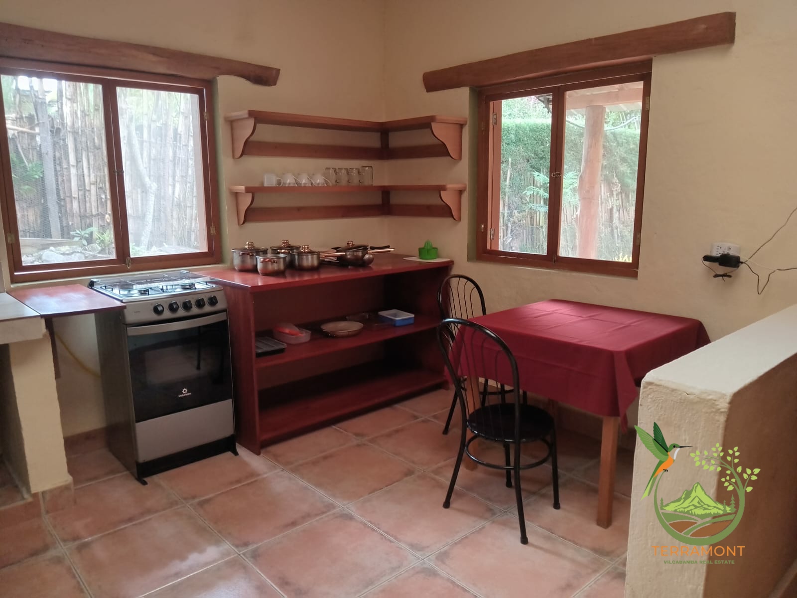 dfb2ccb4-4dca-49f3-b912-19c1a5c1f782