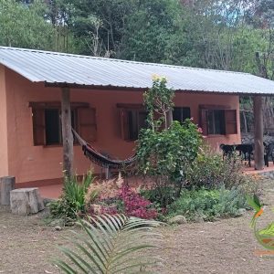 ENCANTADORA CASA DE ALQUILER EN VILCABAMBA.