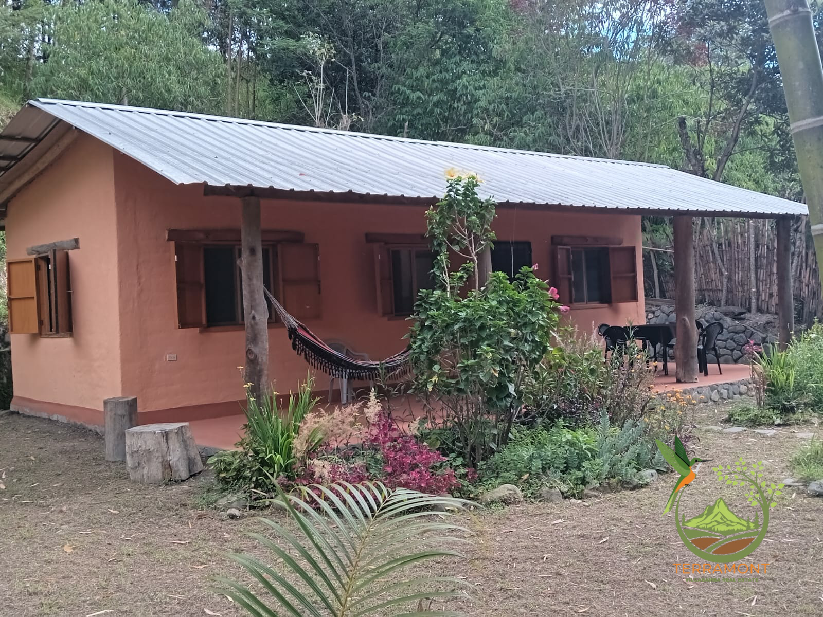 ENCANTADORA CASA DE ALQUILER EN VILCABAMBA.
