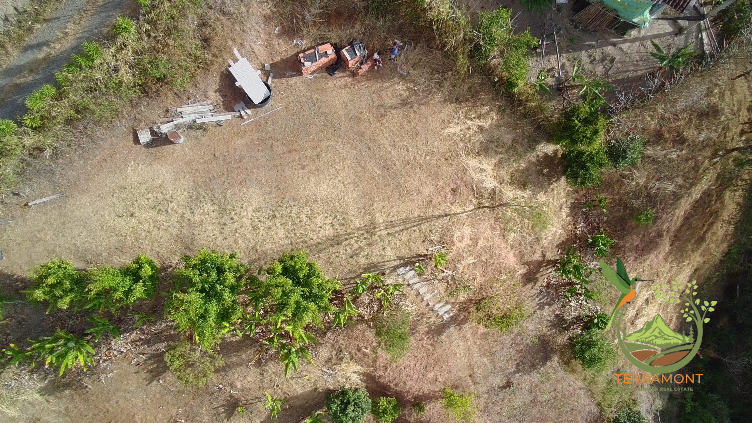 SE VENDE TERRENO EN VILCABAMBA SECTOR SAN JOSE.